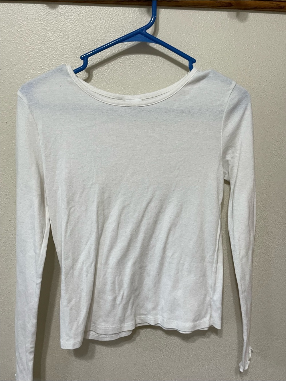 art class White Long-Sleeve Boatneck Tee